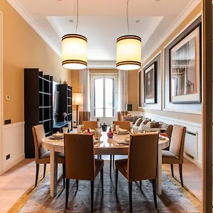  Apartment Palazzo Nana & Italien